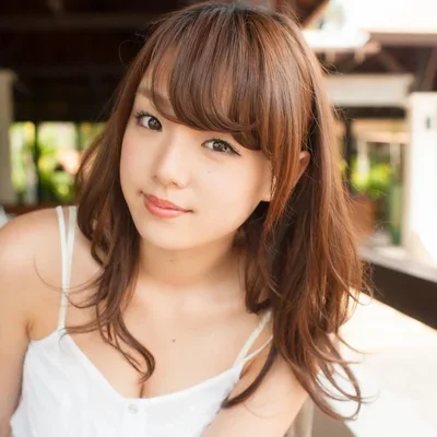 Ai Shinozaki