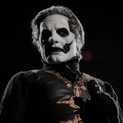 Papa Emeritus IV
