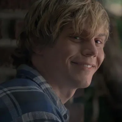 Tate Langdon