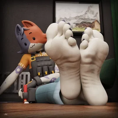 Cate Meowdy feet