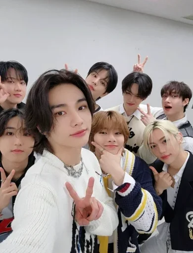 Skz twice e bp