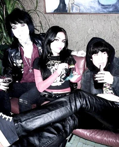 Jake Tara n Johnnie