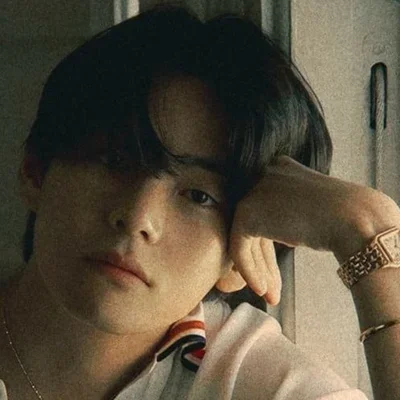 Taehyung BTS IDOL
