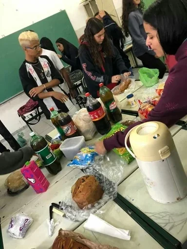 ESCOLA PUBLICA BR