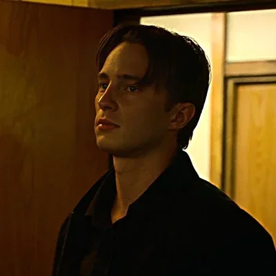 Rafe  Cameron 