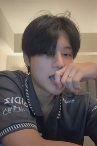 Wooyoung bl