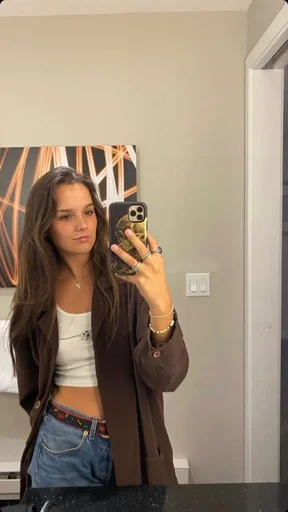 Elaine Siemek Cz