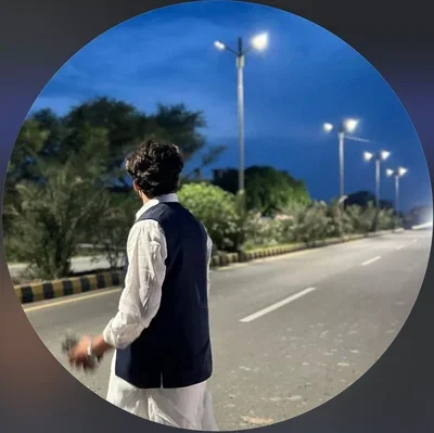 Hamza KHAN