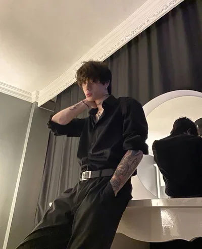 Hot Mafia Husband