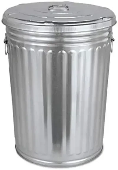 Garbage can