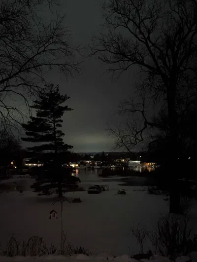 look at this pic I took a while ago!