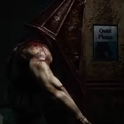 PYRAMID HEAD