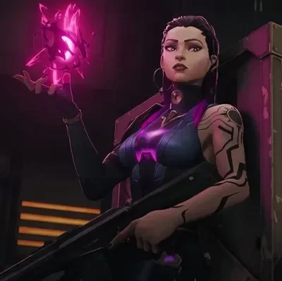 Reyna.